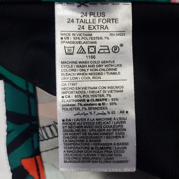 Old Navy Harper Ankle Pants Size 24 Floral Print Wrinkle Free Colorful Workwear - Picture 11 of 14